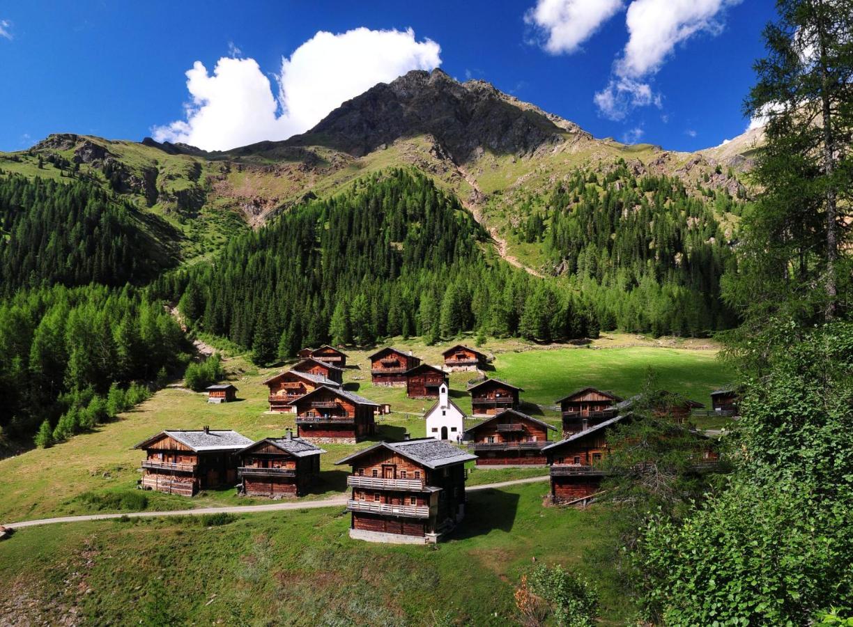 Haus Annemarie Apartments Kartitsch - Hochpustertal ภายนอก รูปภาพ