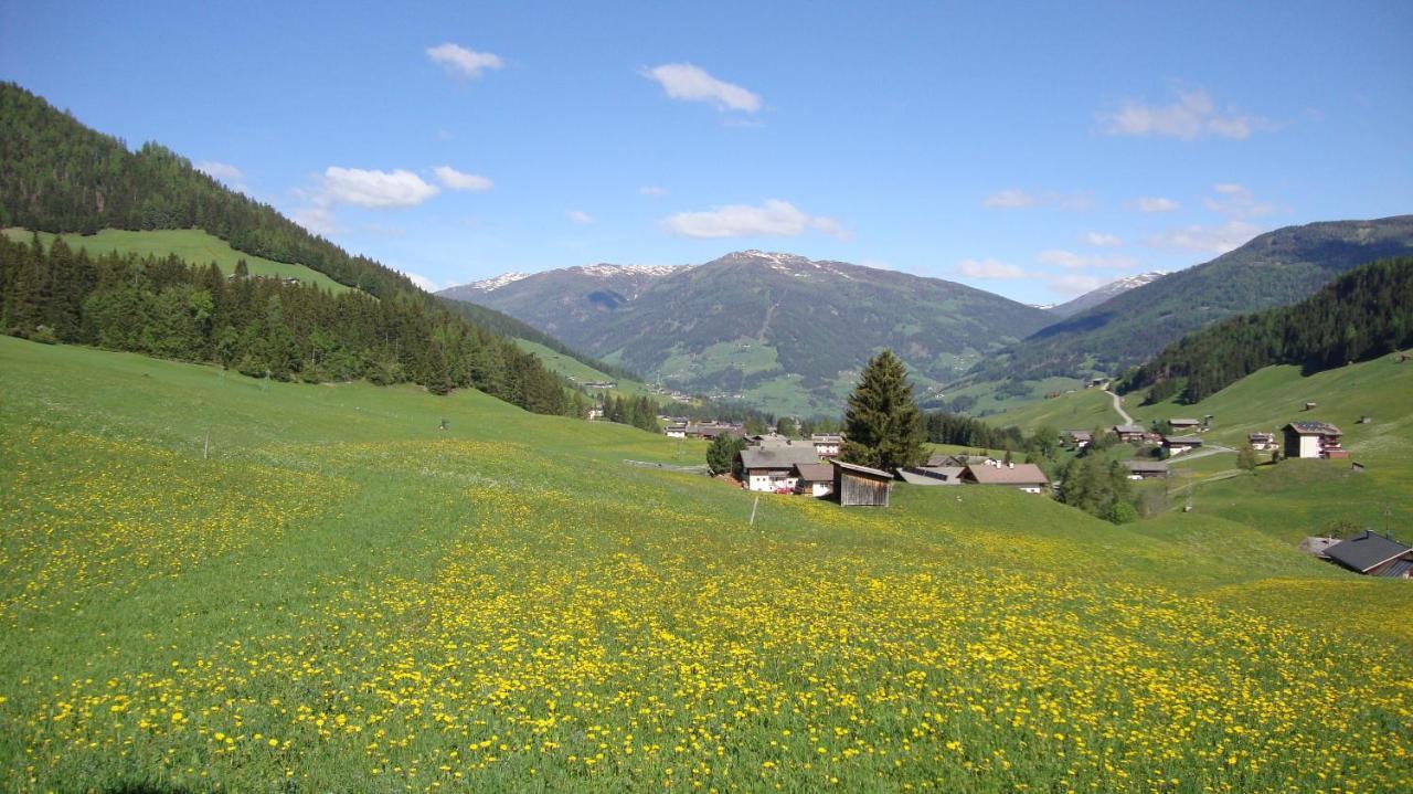 Haus Annemarie Apartments Kartitsch - Hochpustertal ภายนอก รูปภาพ