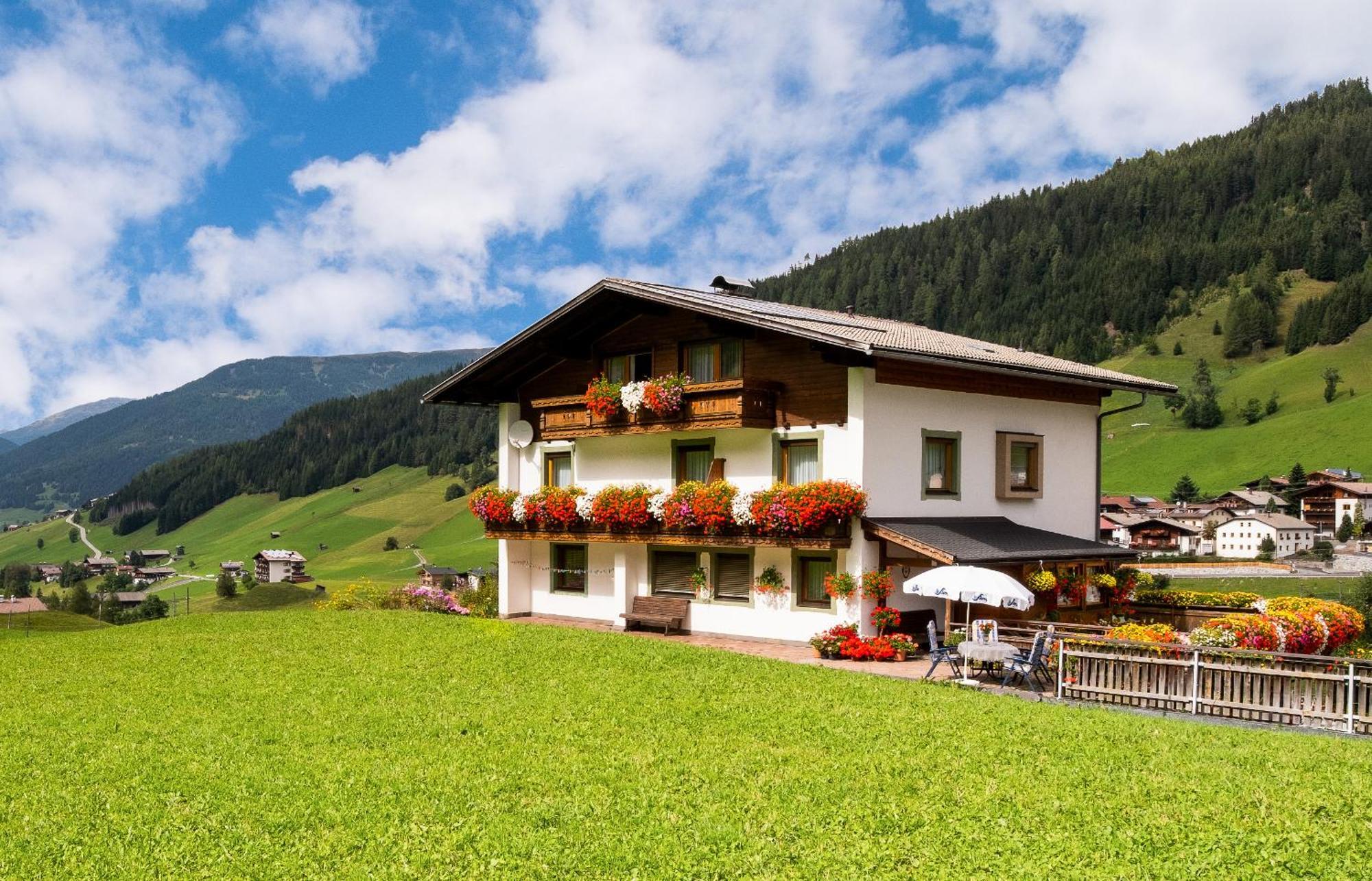 Haus Annemarie Apartments Kartitsch - Hochpustertal ภายนอก รูปภาพ